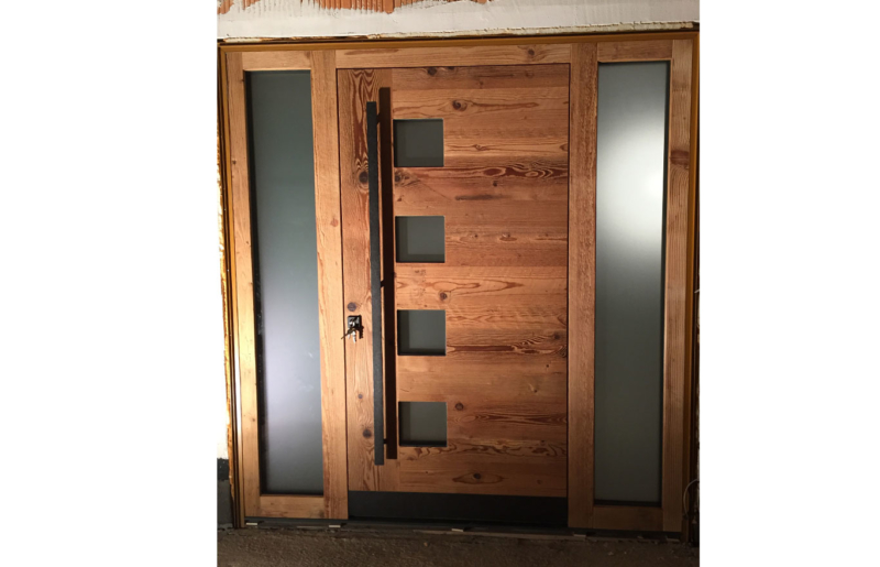 ALT-HOLZ-EINGANGSTÜRE – NALA – Tischlerei Ehrenstrasser